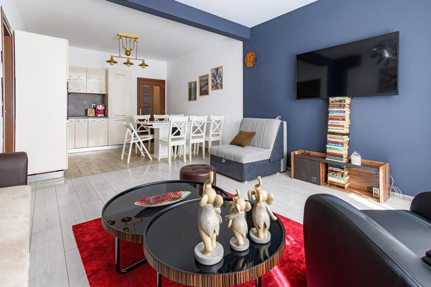 10 Seconds Away From The Main Street, Free Secured Parking Apartman Szófia Kültér fotó